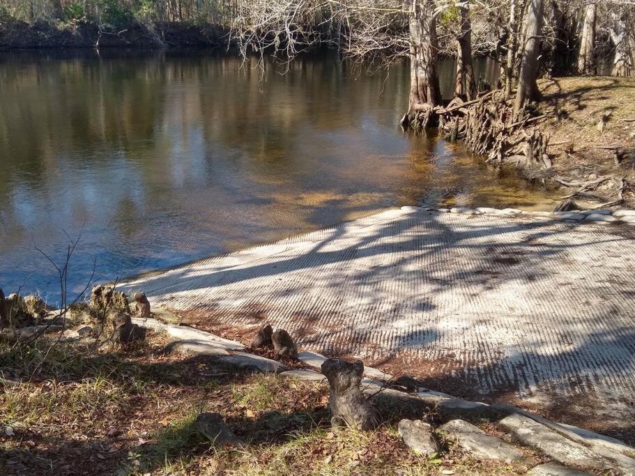 Huck'S Hideaway Near The Santa Fe River Fort White Экстерьер фото